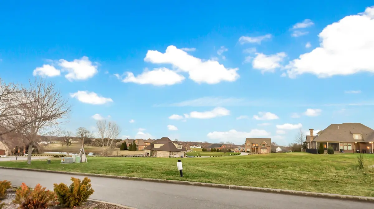 2569 Stone Manor Way, Clarksville, TN 37043