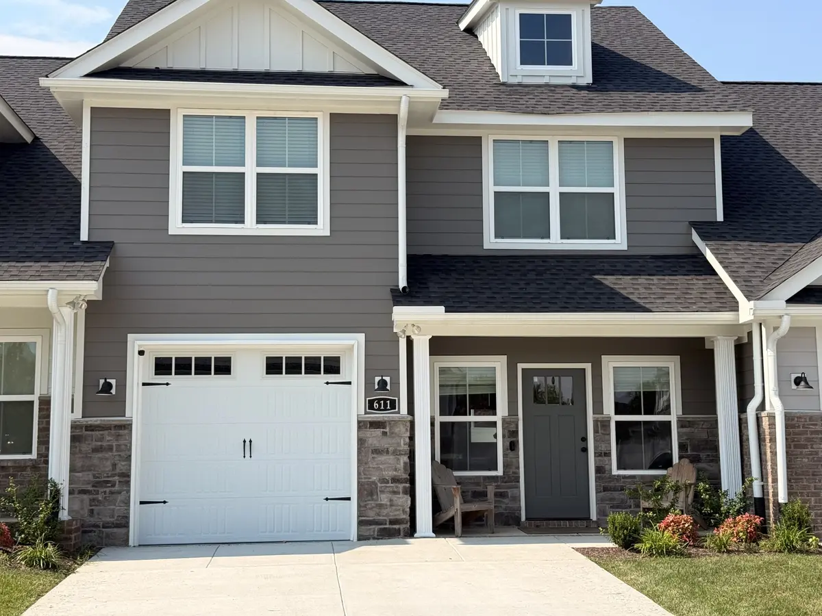 611 Rohan Dr, Murfreesboro, TN 37129