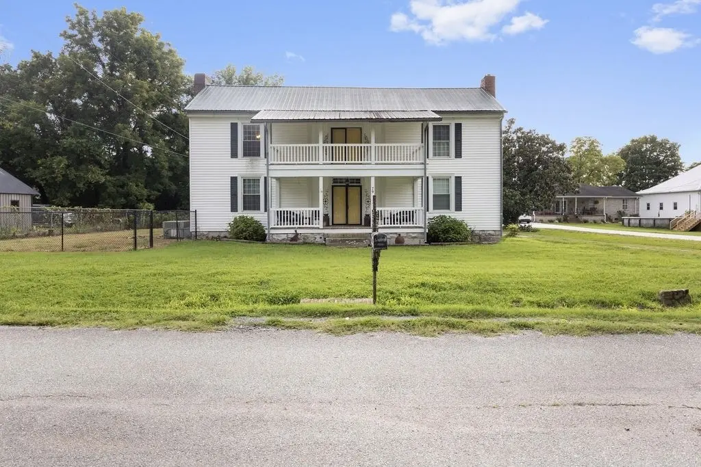 79 Dixon Springs Cir, Dixon Springs, TN 37057