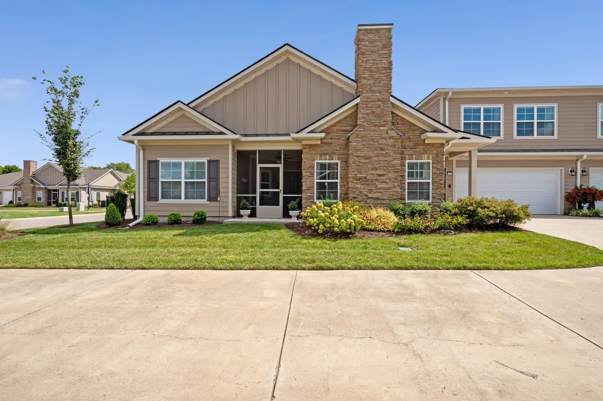 2436 Stonecenter Ln, Murfreesboro, TN 37128