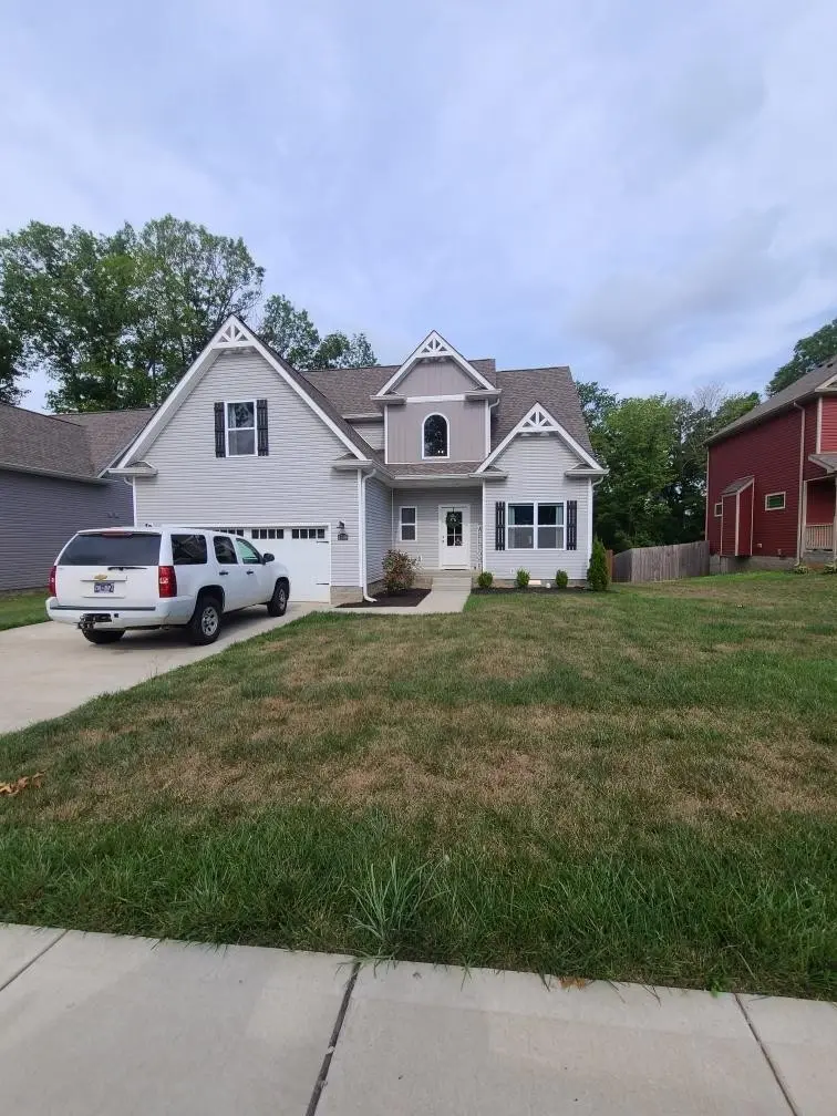 1308 Sussex Dr, Clarksville, TN 37042