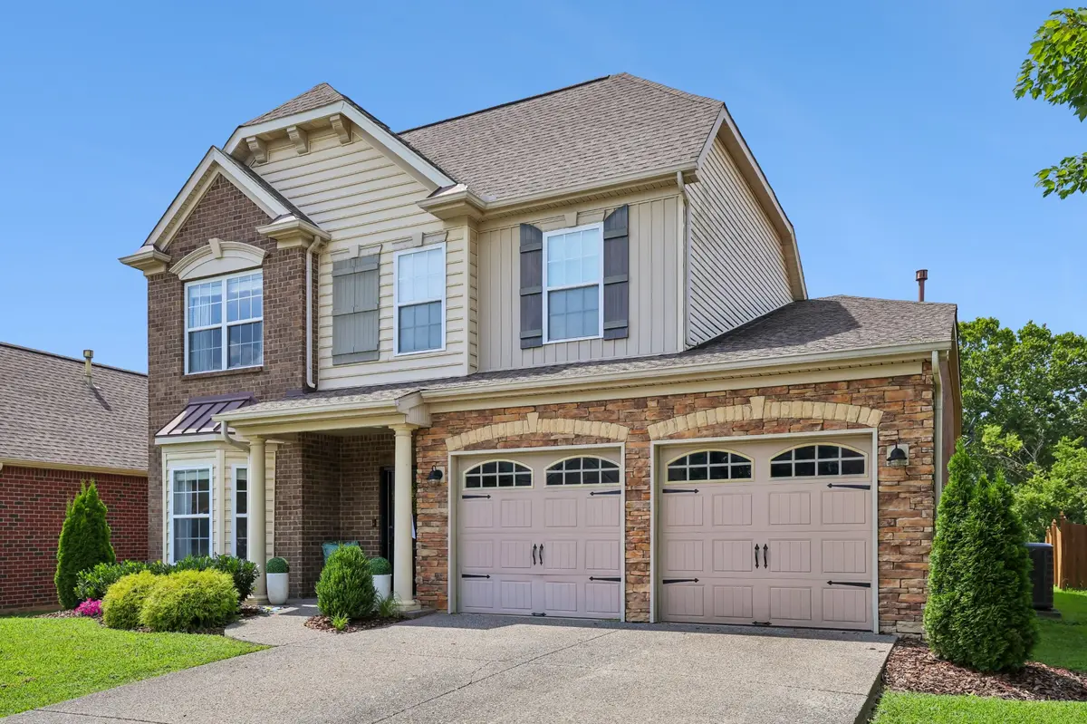 257 Meandering Dr, Lebanon, TN 37090