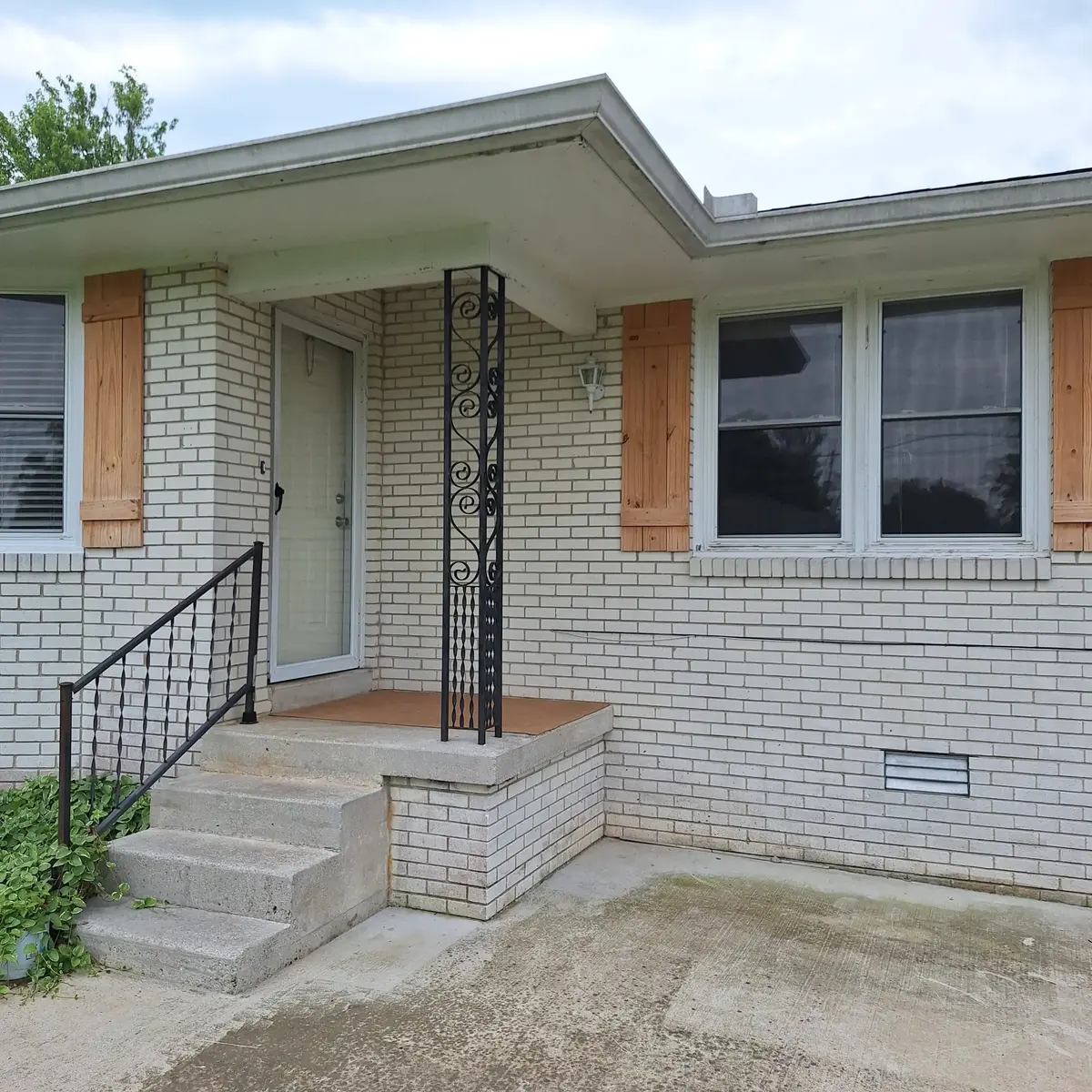 418 Sam Houston Dr #A, Lebanon, TN 37087
