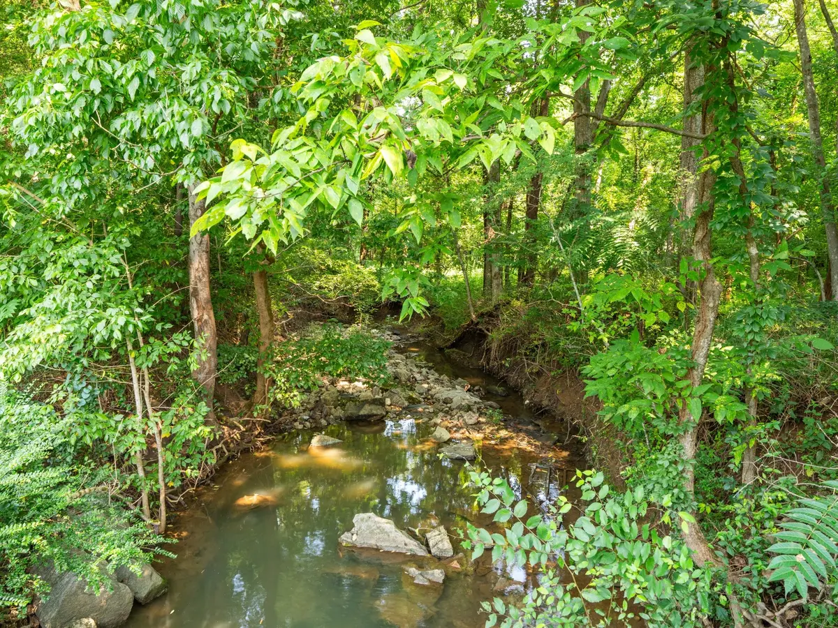 4 Reece Church Rd, Columbia, TN 38401