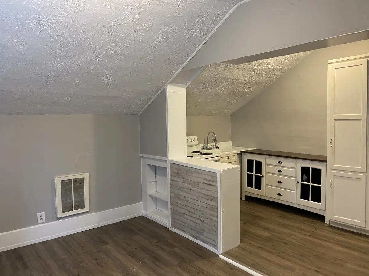 443 Greenwood Ave #3, Clarksville, TN 37040
