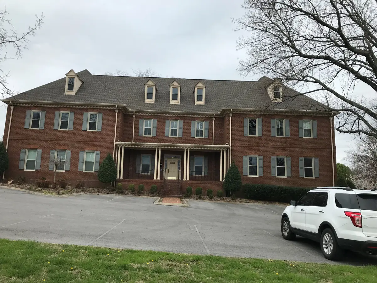 177 Main St #E, Hendersonville, TN 37075
