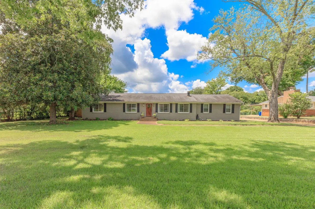 6908 Hickory View Lane, Chattanooga, TN 37421