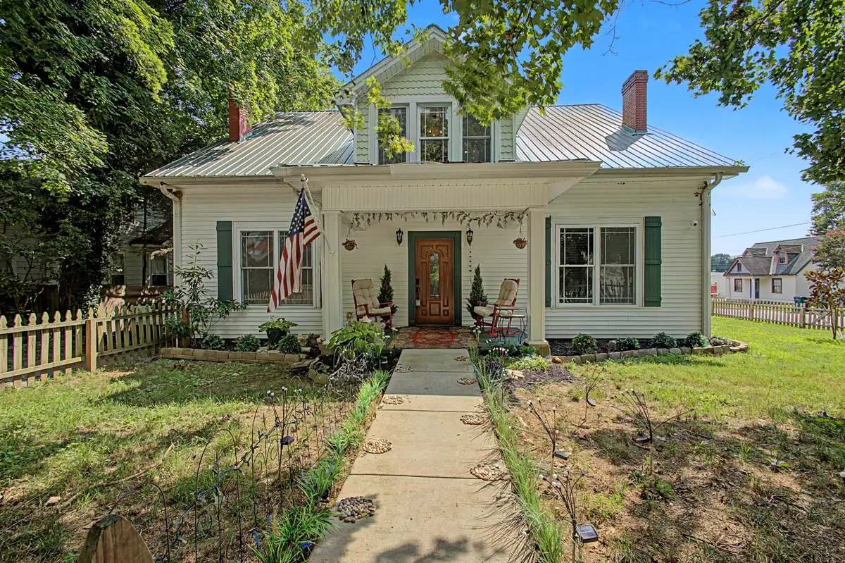331 W Flower St, Pulaski, TN 38478