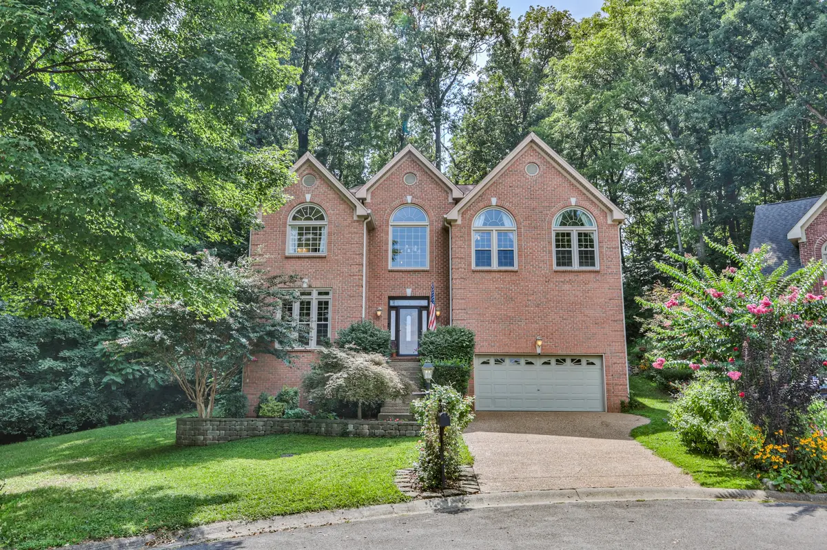 3800 Lakeridge Run, Nashville, TN 37214