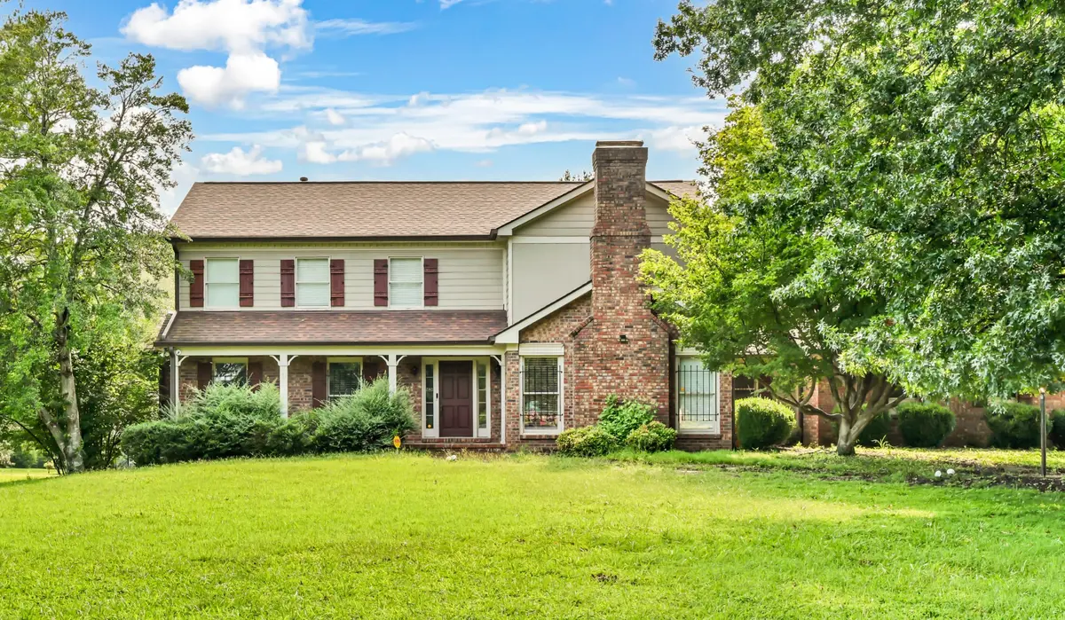 592 Fairway Wingate, Clarksville, TN 37043
