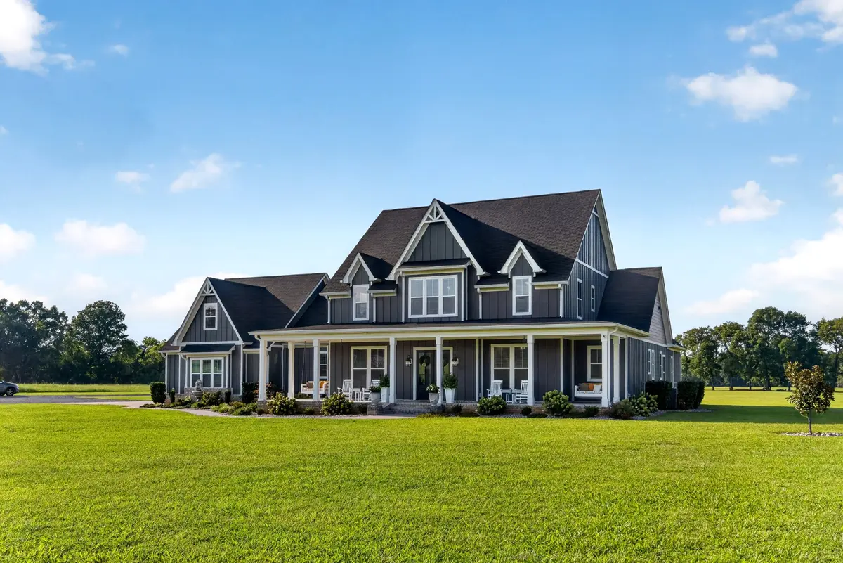 8385 Lascassas Pike, Lascassas, TN 37085