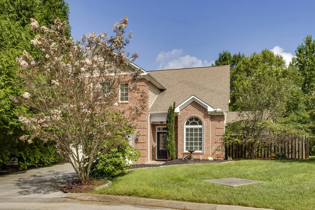 8511 King Arthur Lane, Knoxville, TN 37923