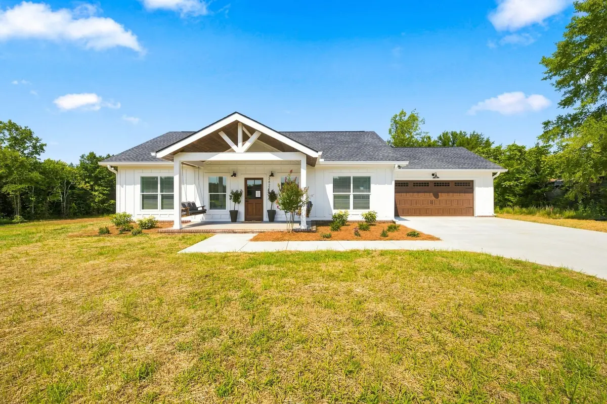 3421 Joe Brown Rd, Murfreesboro, TN 37129