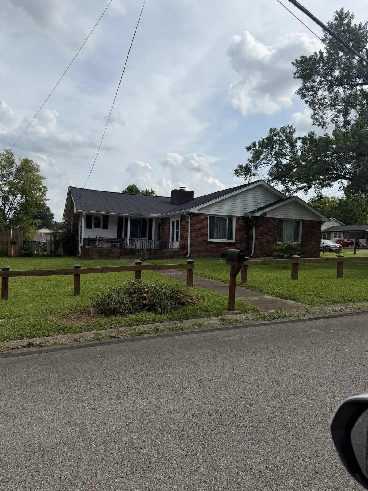 1208 N Graycroft Ave, Madison, TN 37115