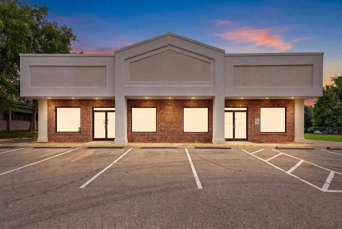 2143 Old Ashland City Rd, Clarksville, TN 37043
