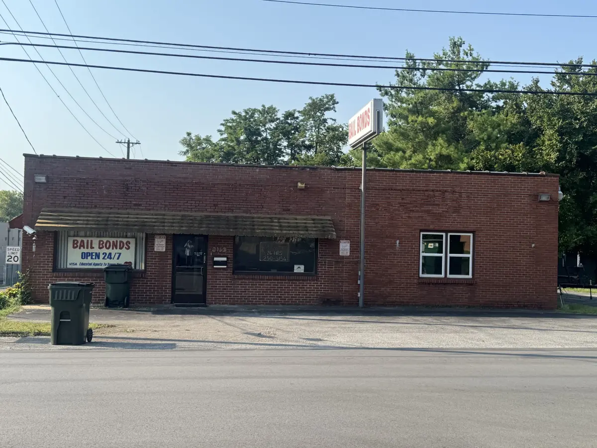 175 W Smith St, Gallatin, TN 37066