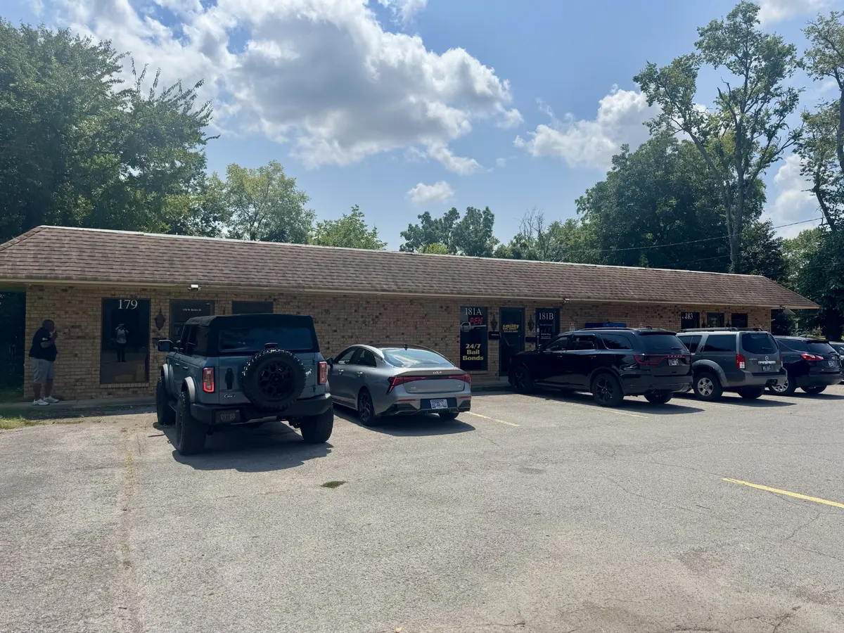 179 W Smith St, Gallatin, TN 37066