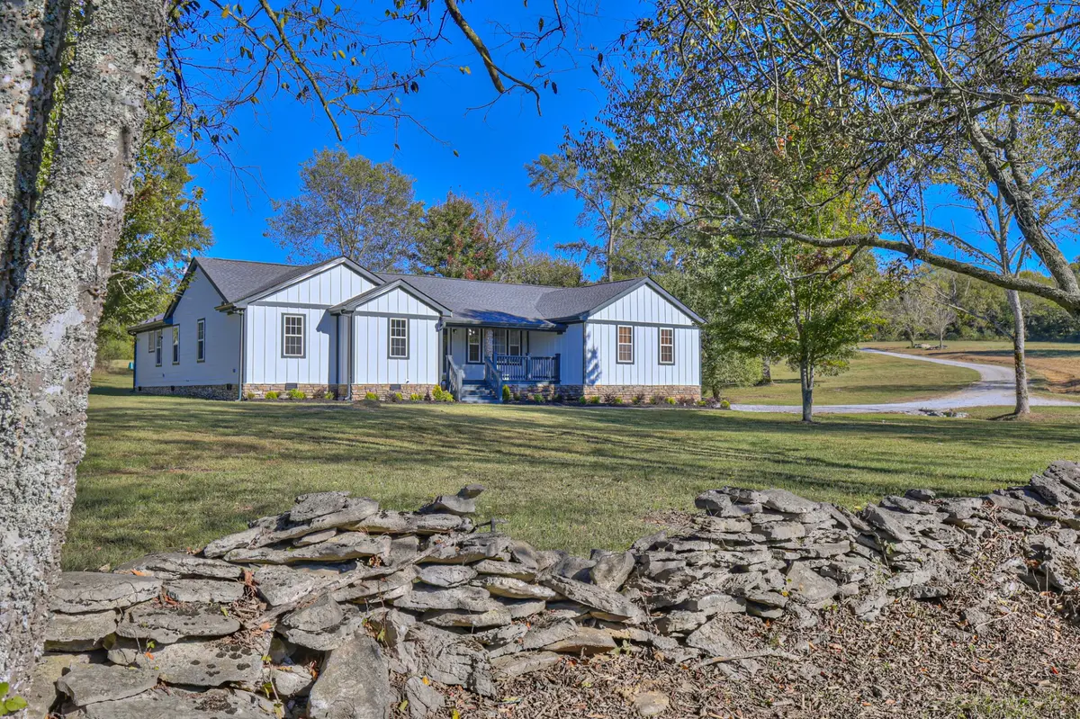 1380 Haley Rd, Watertown, TN 37184