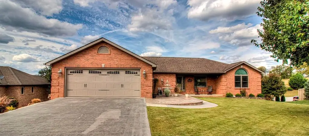 3090 Shaconage Trail, Sevierville, TN 37876
