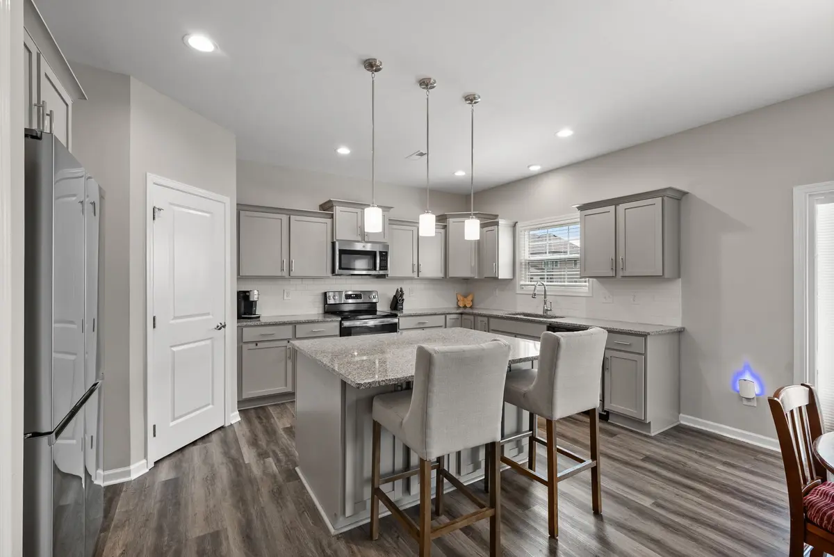 1429 Kingbird Dr, Clarksville, TN 37040