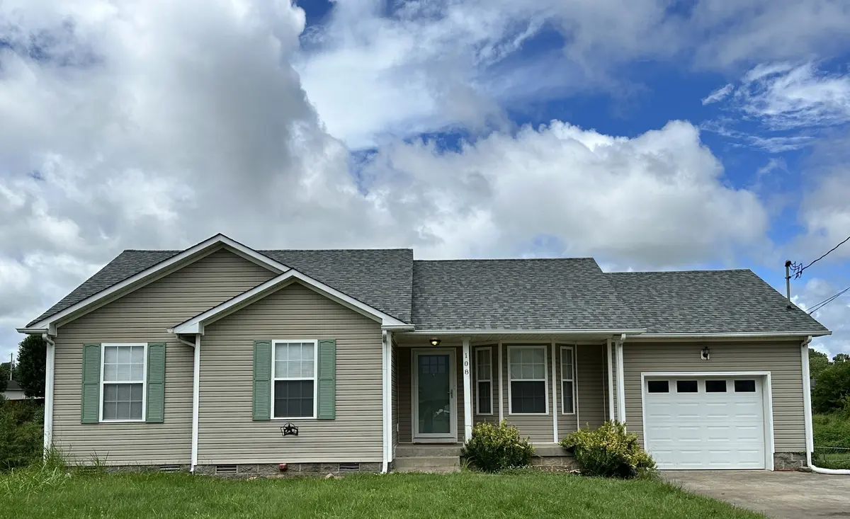 108 Josephines Ct, Oak Grove, KY 42262