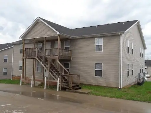 423 Alma Ln #F, Clarksville, TN 37043