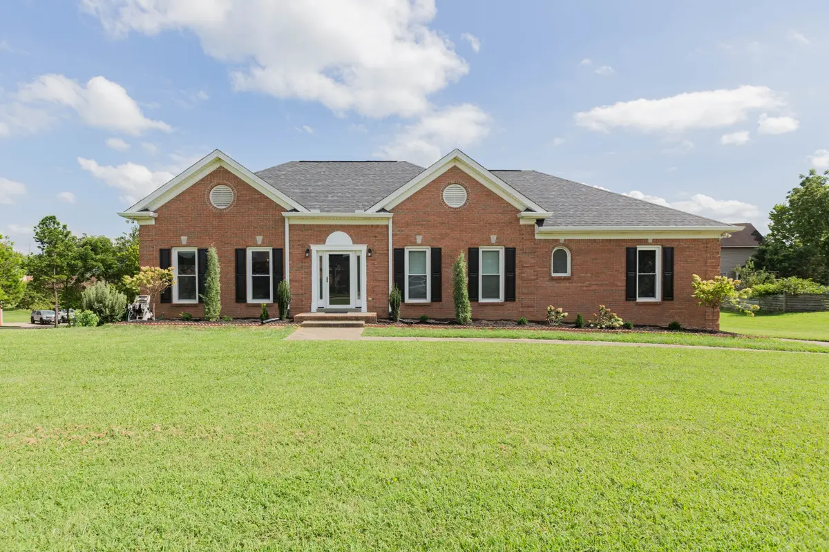 654 Potomac Dr, Clarksville, TN 37043
