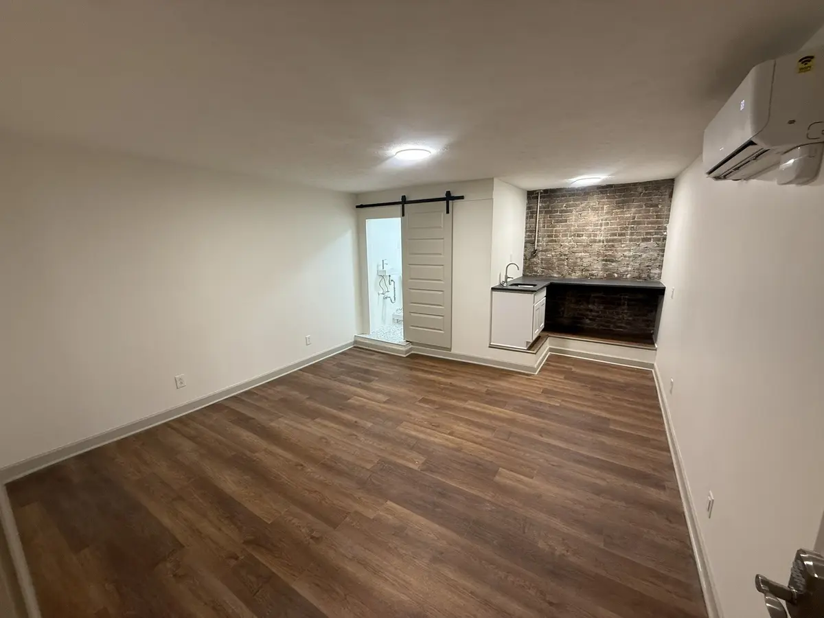 216 Main St #W, Murfreesboro, TN 37130