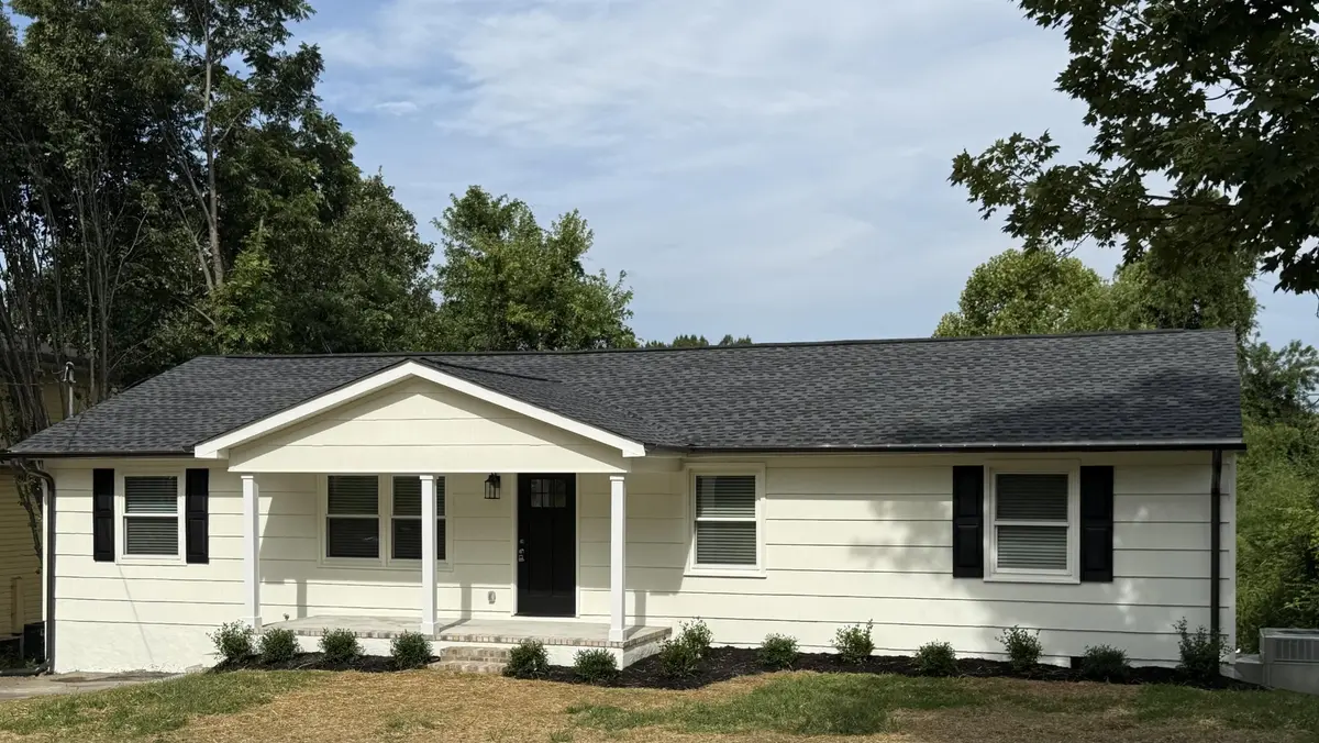 1883 Harle Avenue #NW, Cleveland, TN 37311