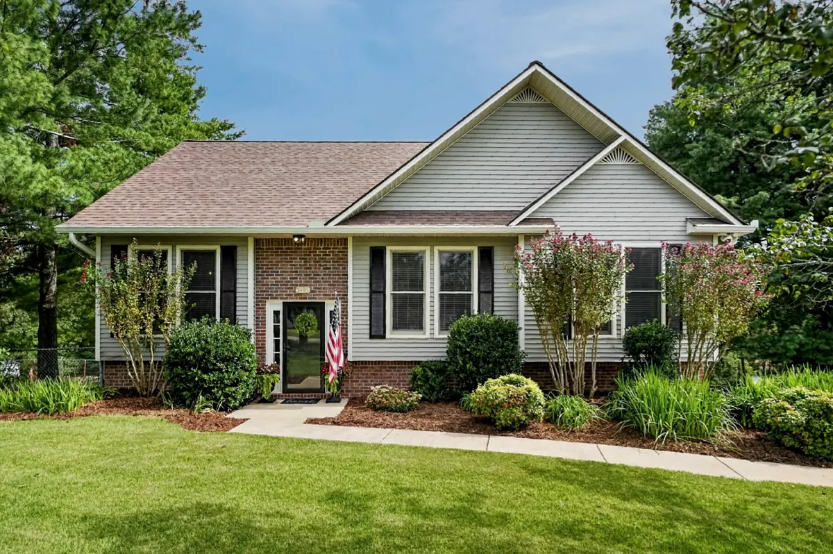 3405 Riveroaks Dr, Cookeville, TN 38506