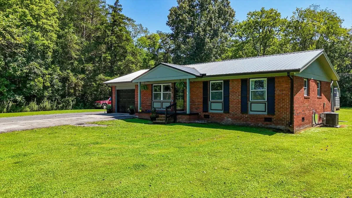 258 E Hills Road, Jasper, TN 37347