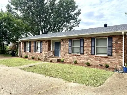 2206 Country Club Ln #A, Columbia, TN 38401