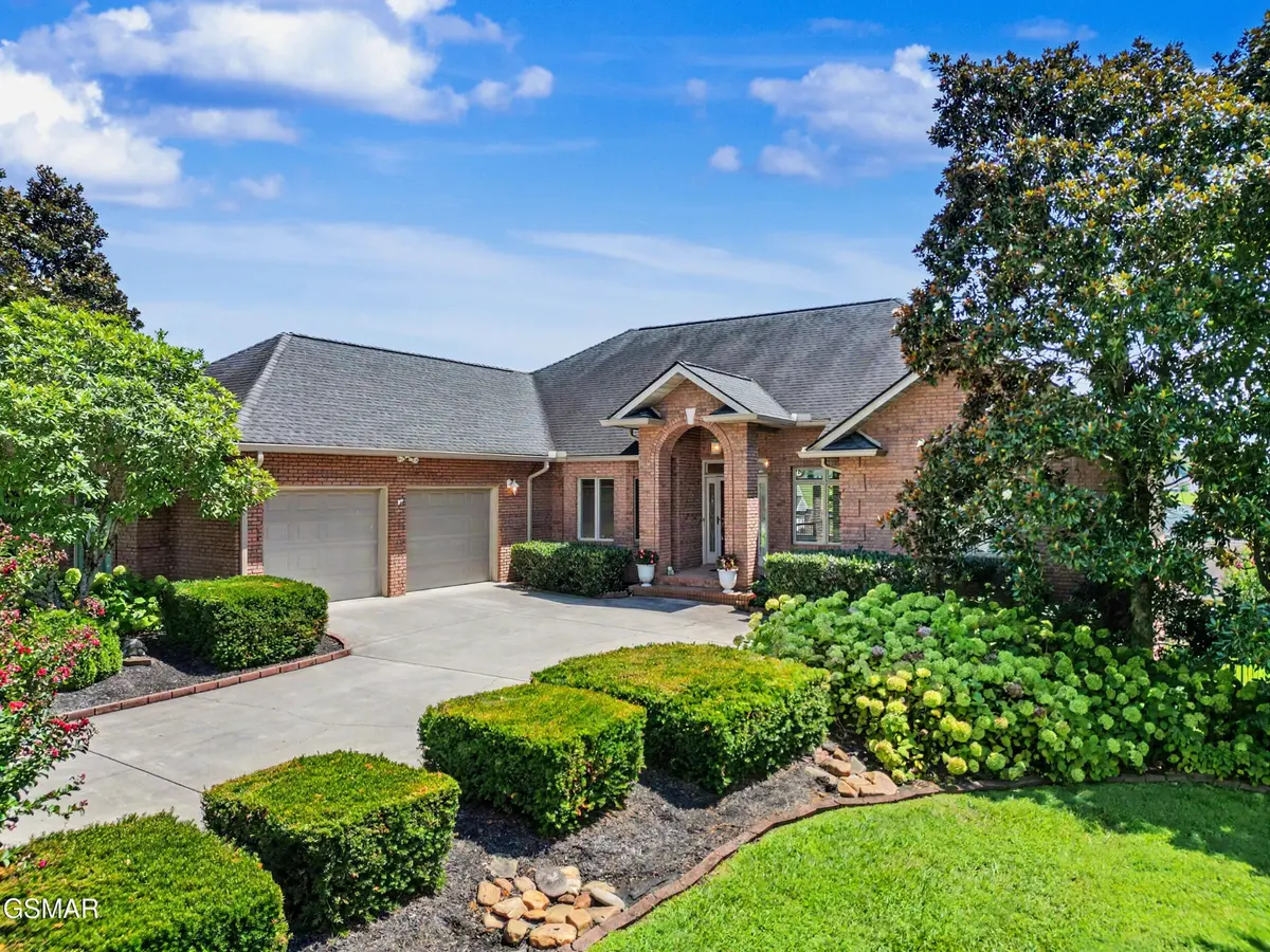 3019 Shaconage Trail, Sevierville, TN 37876