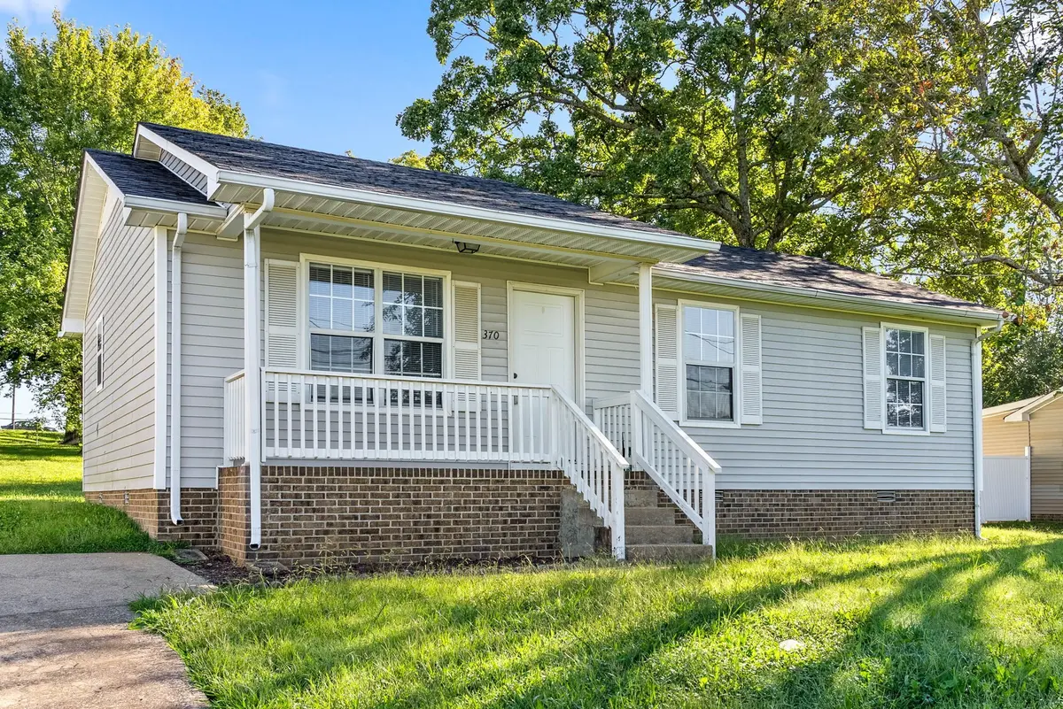 370 Hugh Hunter Rd, Oak Grove, KY 42262