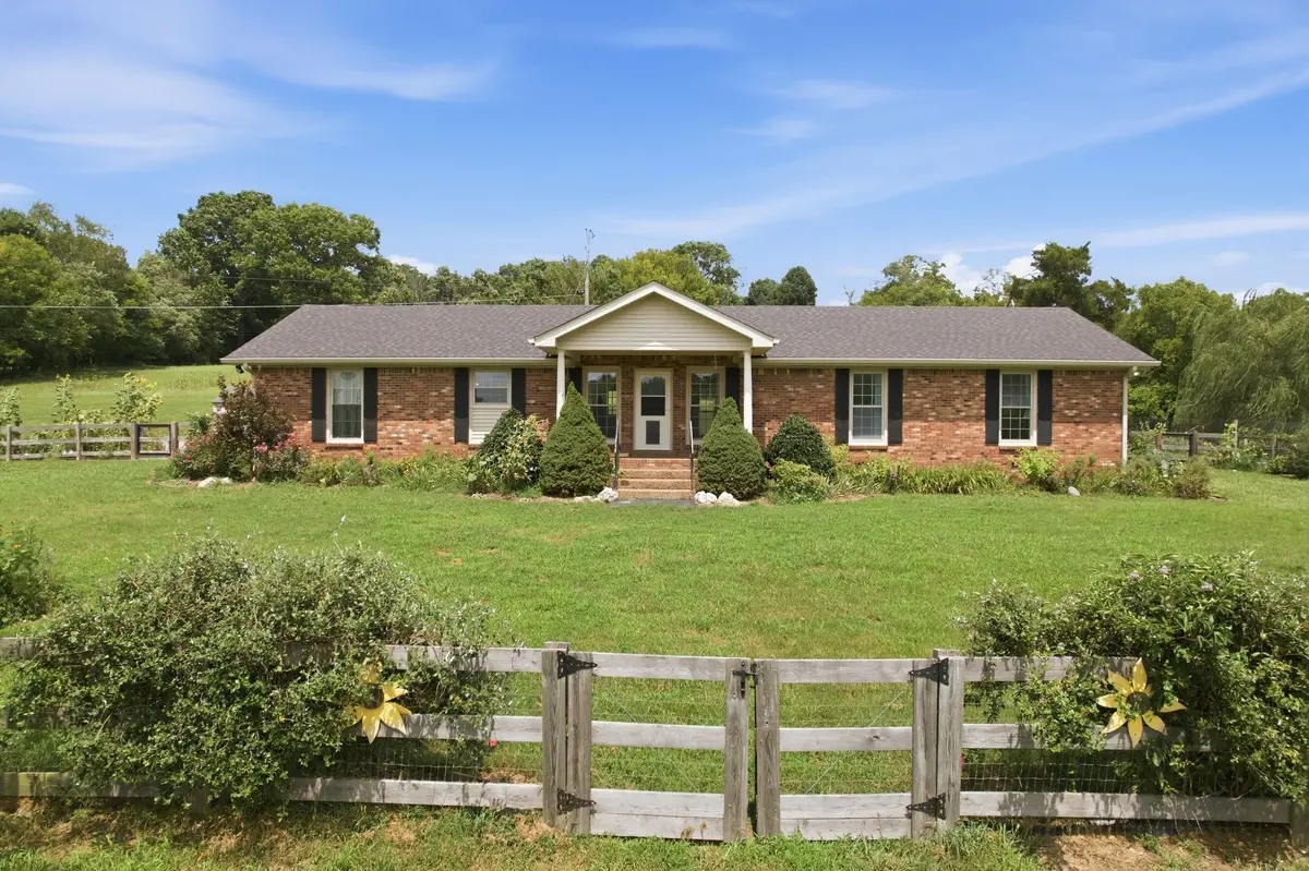 5353 Sparta Pike, Watertown, TN 37184