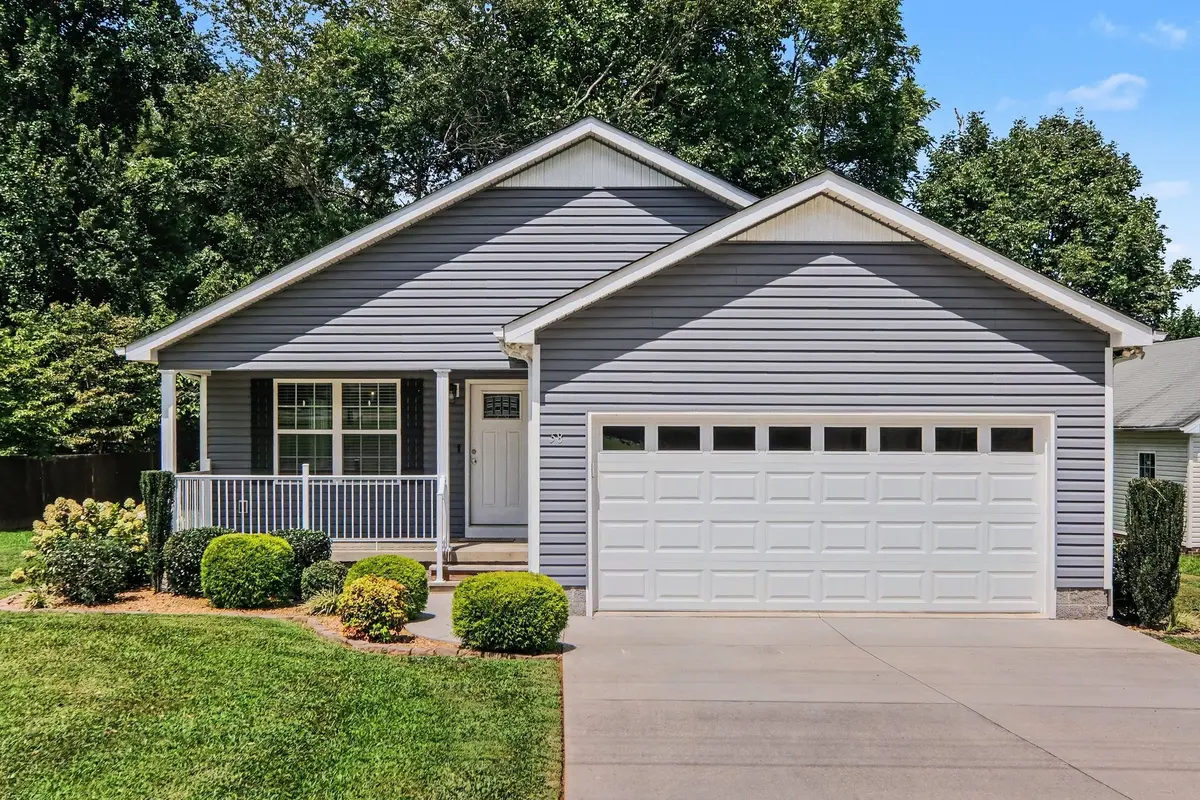 58 Duck Hawk Dr, Mcminnville, TN 37110