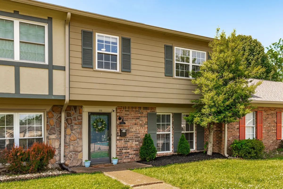 5600 Country Dr #164, Nashville, TN 37211