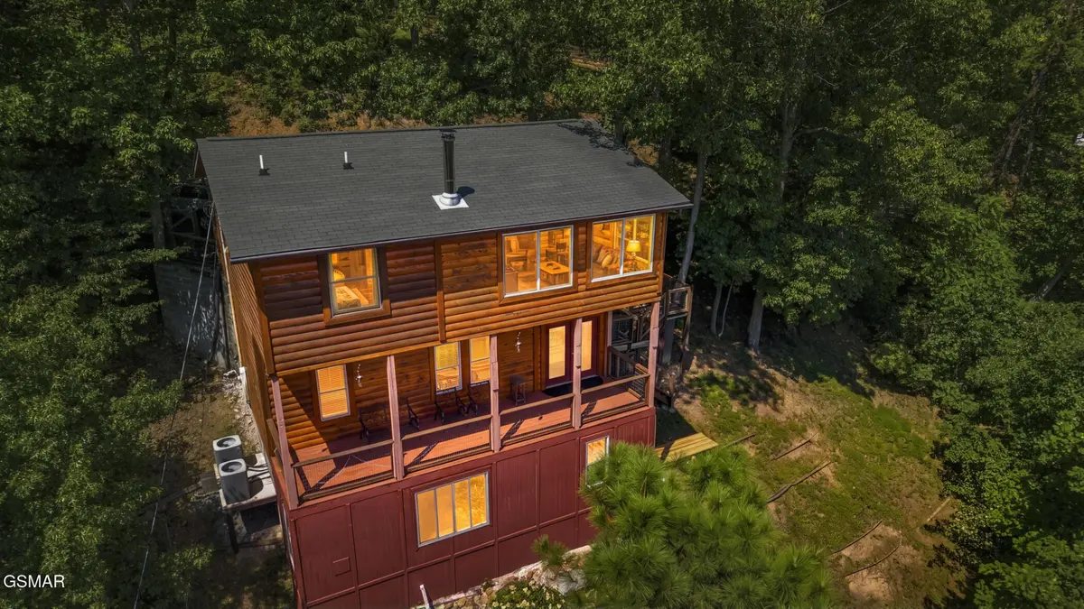 3307 Chinquapin Drive, Sevierville, TN 37876