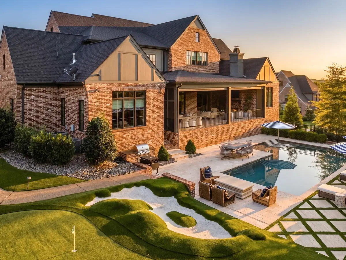 9240 Lehigh Dr, Brentwood, TN 37027