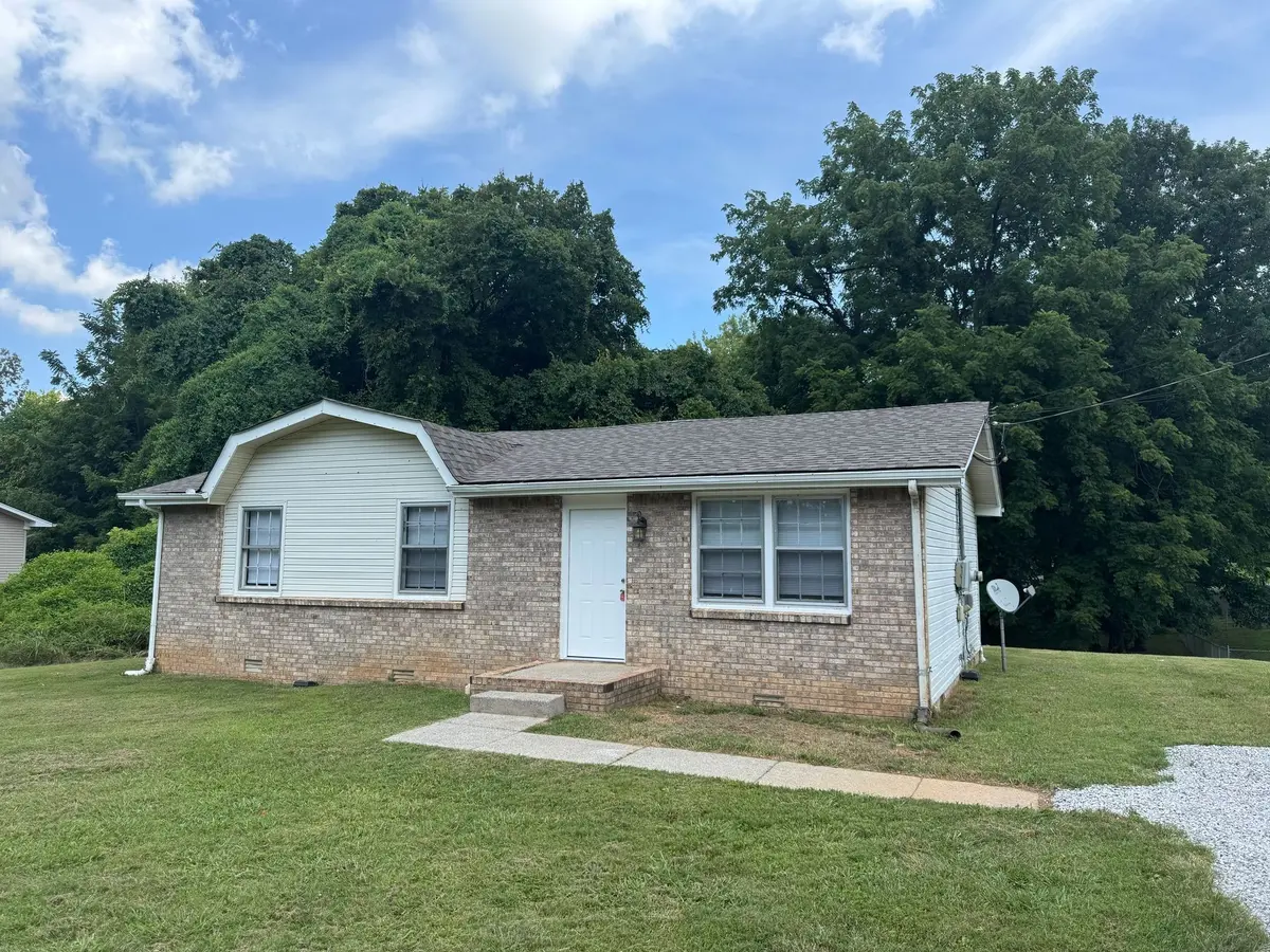 2213 Glory Dr, Clarksville, TN 37043