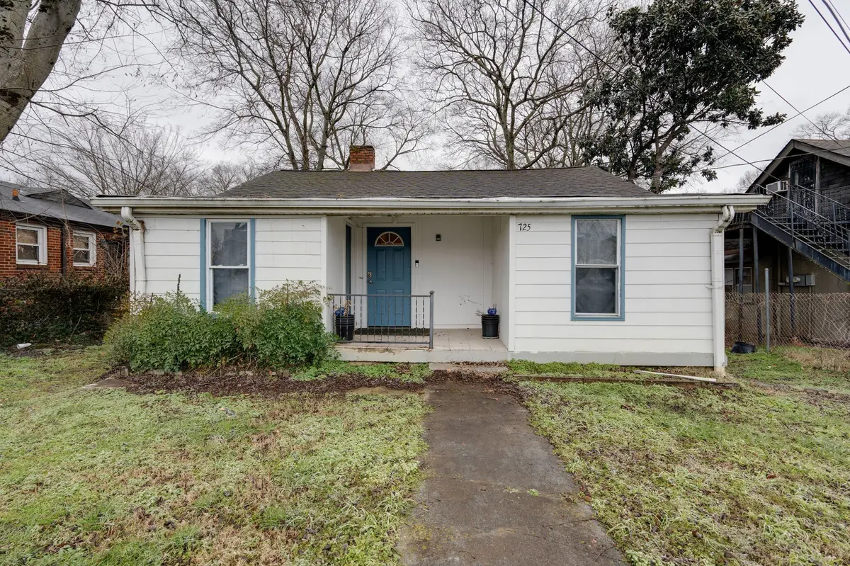 725 25th Ave #N, Nashville, TN 37208