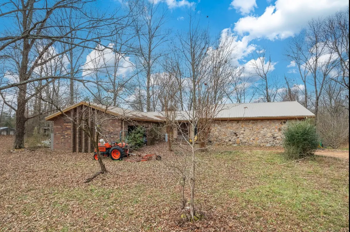 1850 Blanton Rd, Adamsville, TN 38310