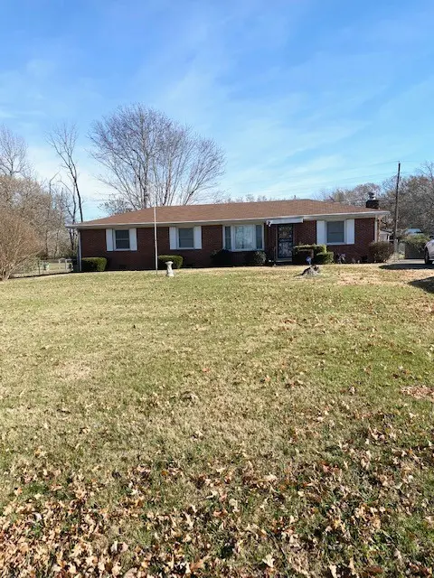 222 Yorktown Rd, Clarksville, TN 37042