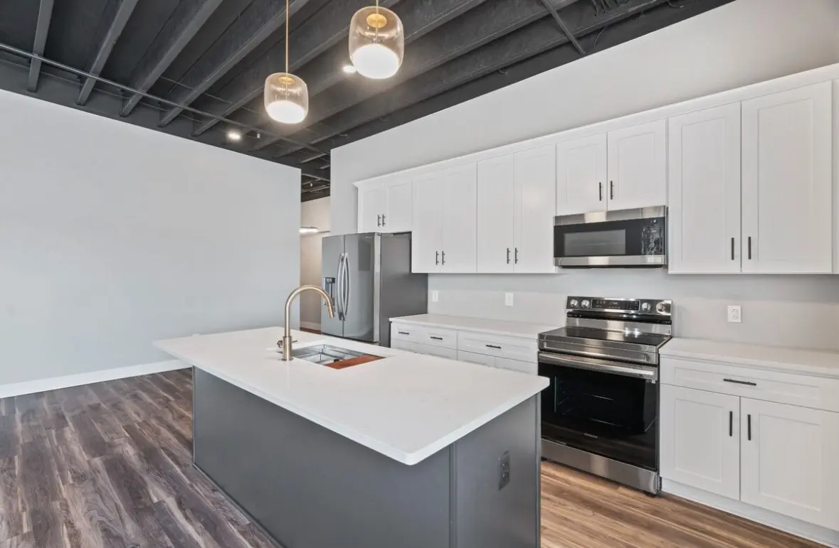 125 Prince St #203, Gallatin, TN 37066