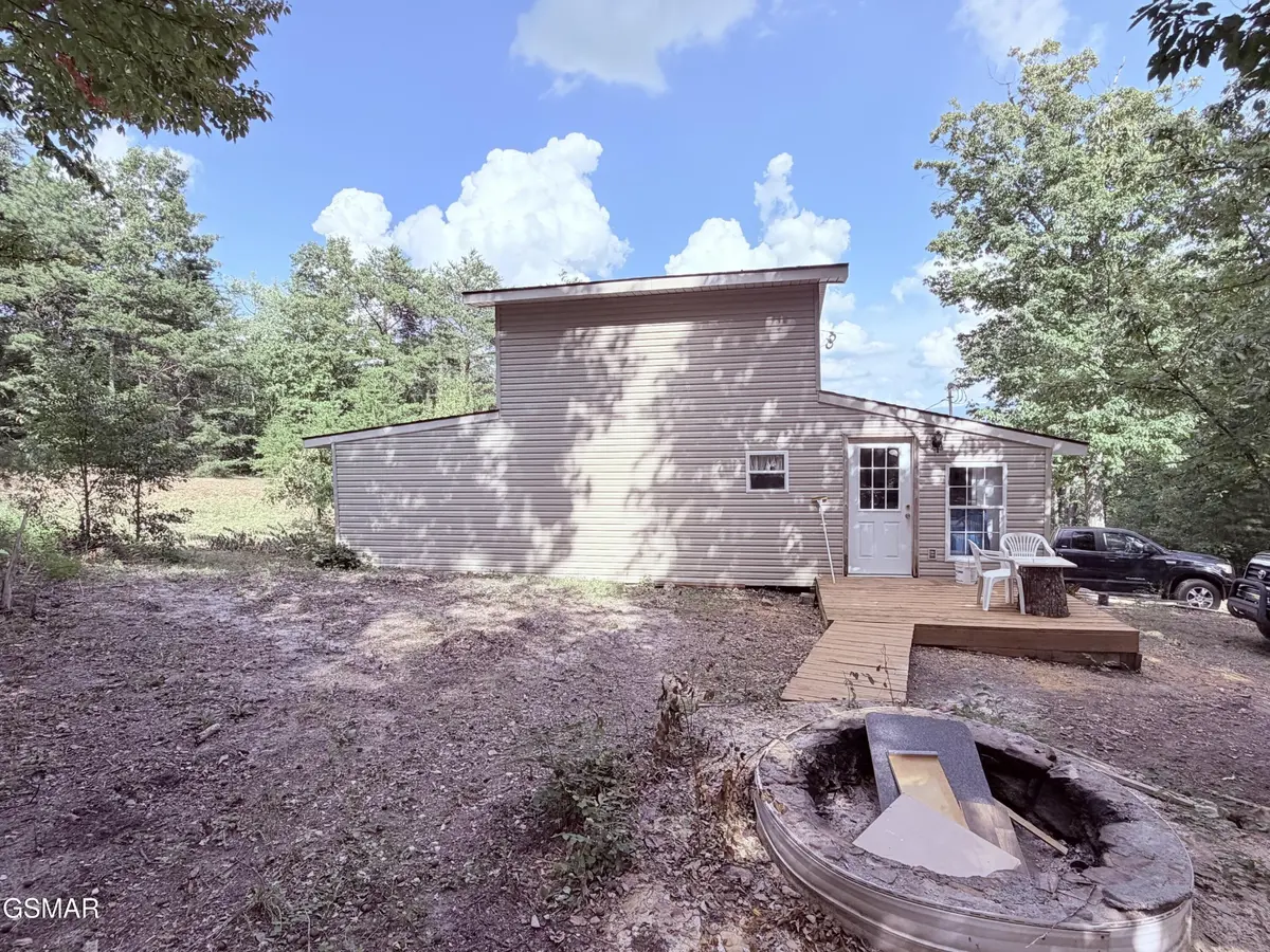 999 Manna Way, Cosby, TN 37722