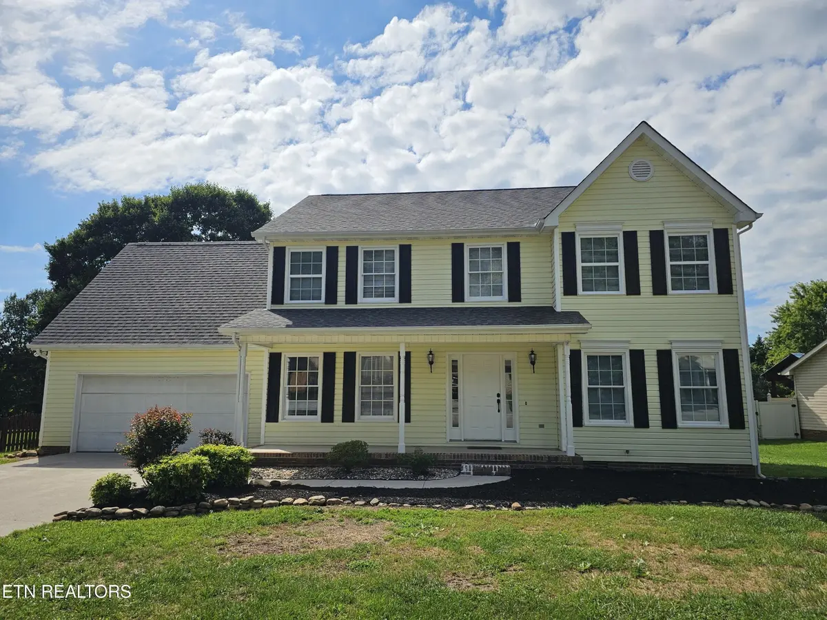 2818 Fawnridge Lane, Knoxville, TN 37938