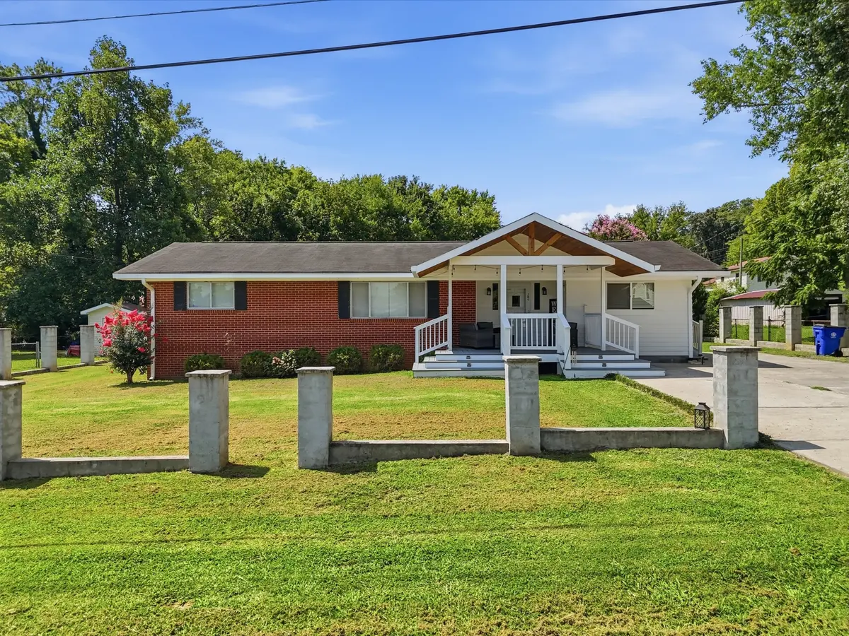 204 Meadowbrook Dr #SE, Cleveland, TN 37323