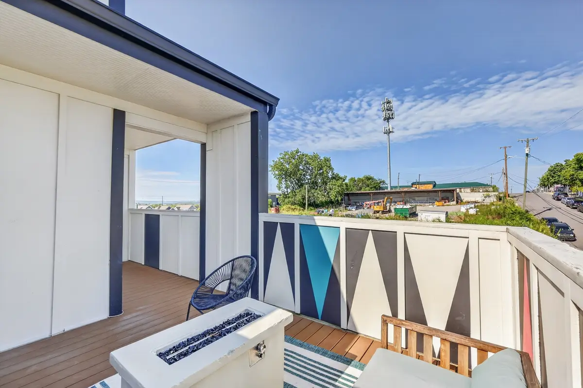 4405 Kentucky Avenue #402, Nashville, TN 37209