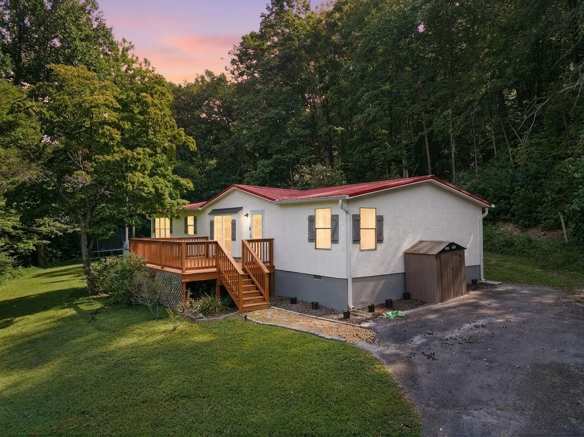 196 Rabbit Valley Road #NW, Cleveland, TN 37312