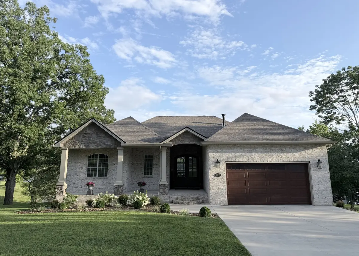 1018 Idlewild Dr, Sparta, TN 38583